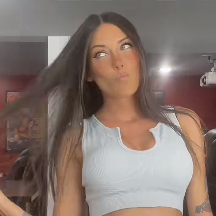 Mia Sins