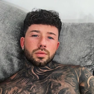 smallbutbig96 avatar