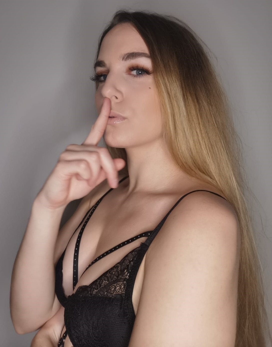 thereallauraof
