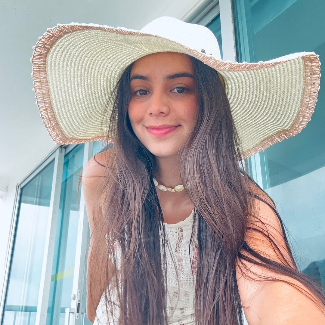 sarahjoy_01