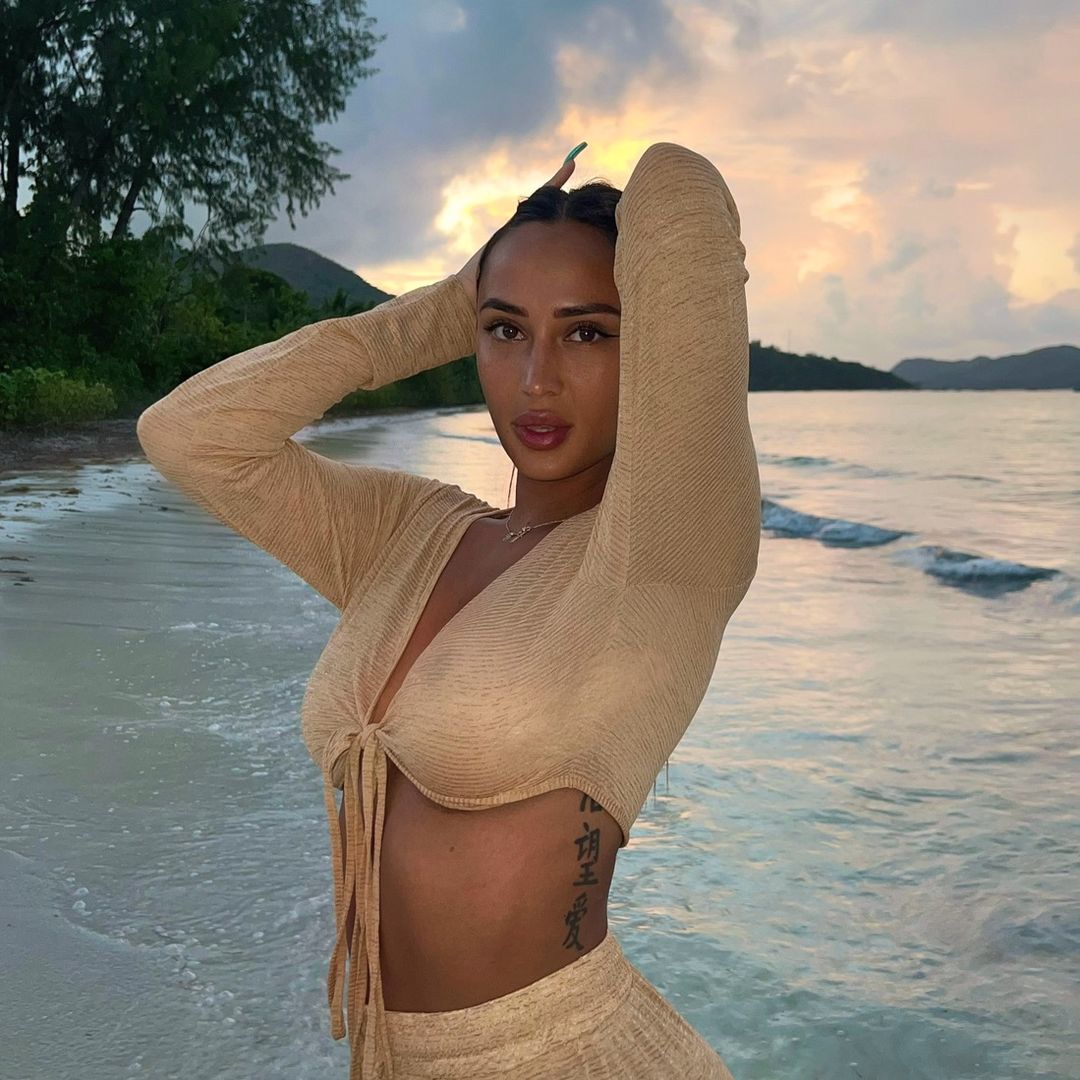 astridnelsiaofficiel